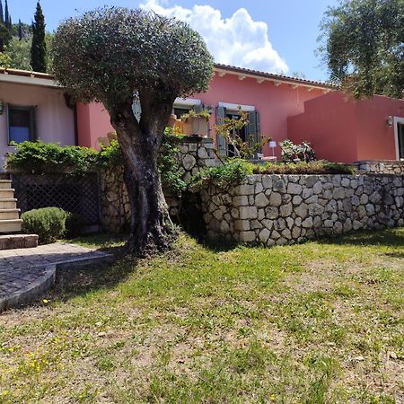 Villa La Casa Rossa Áyios Nikítas Exterior foto