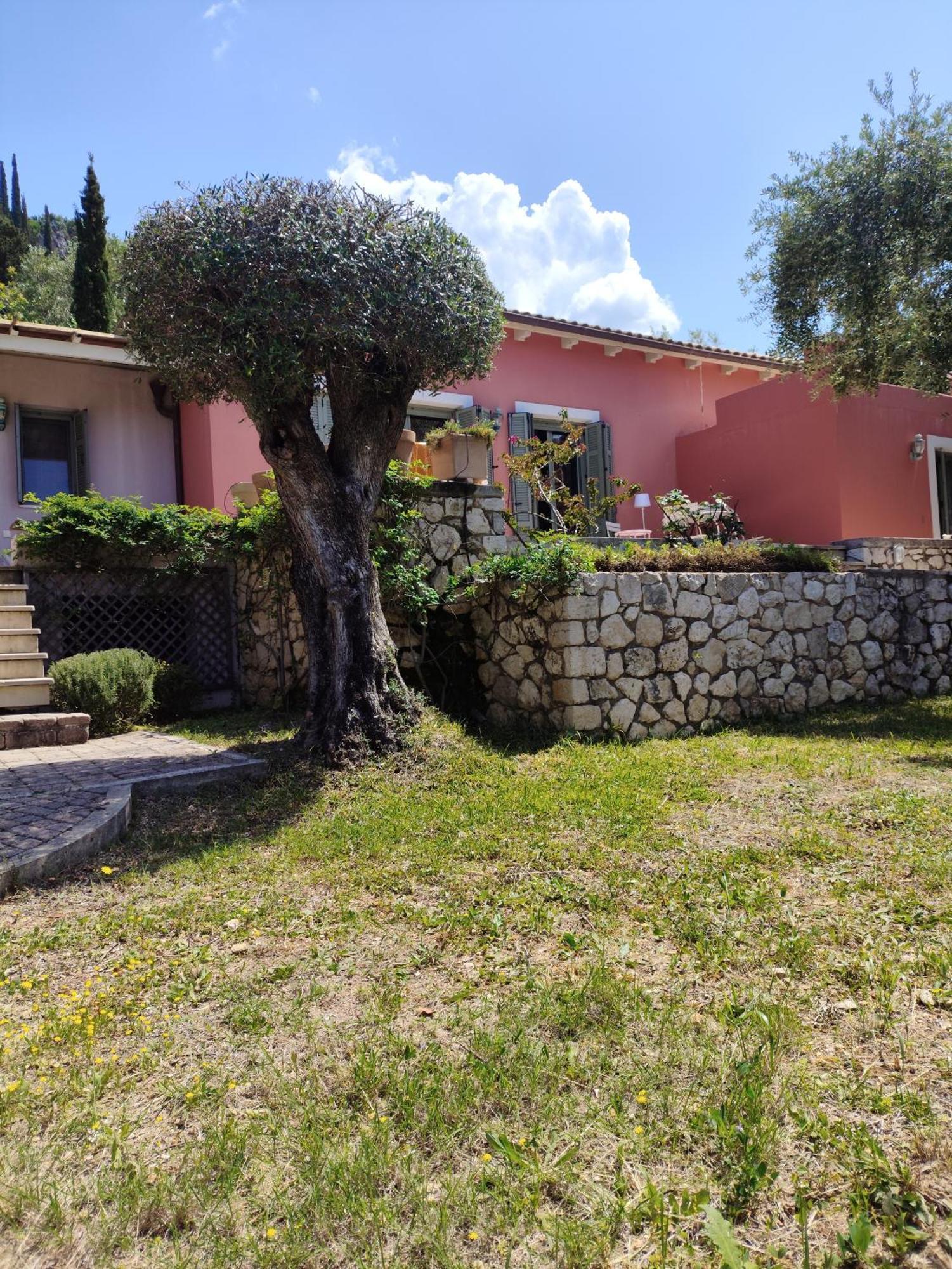 Villa La Casa Rossa Áyios Nikítas Exterior foto